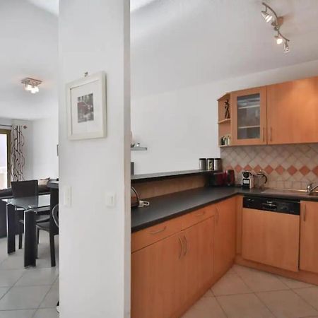 Charming Two-Bedroom Apartment With Balcony And Garage By The Marina Antibes Exteriör bild