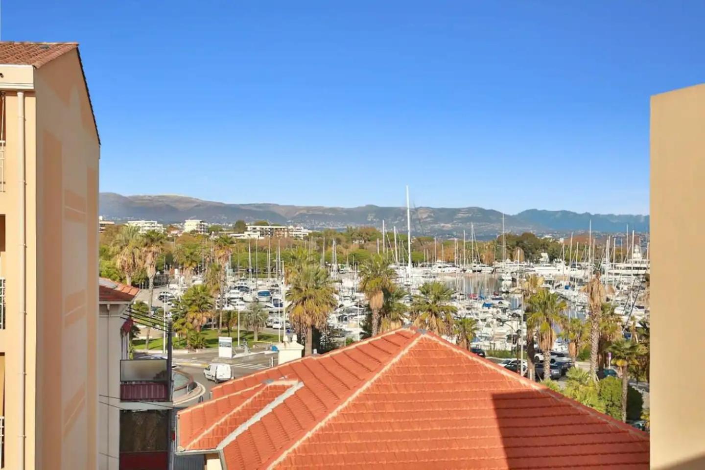 Charming Two-Bedroom Apartment With Balcony And Garage By The Marina Antibes Exteriör bild
