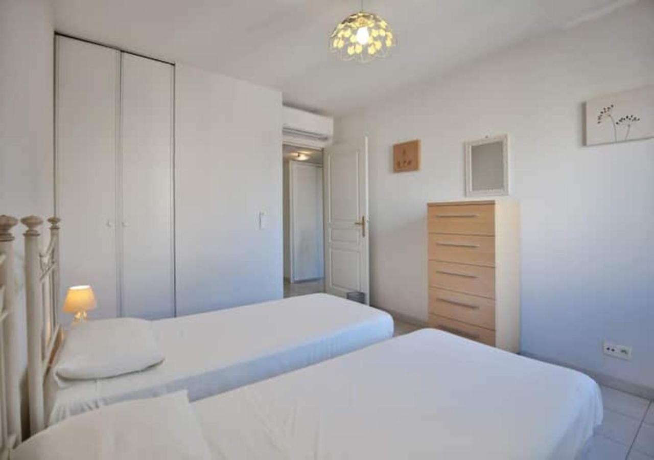 Charming Two-Bedroom Apartment With Balcony And Garage By The Marina Antibes Exteriör bild