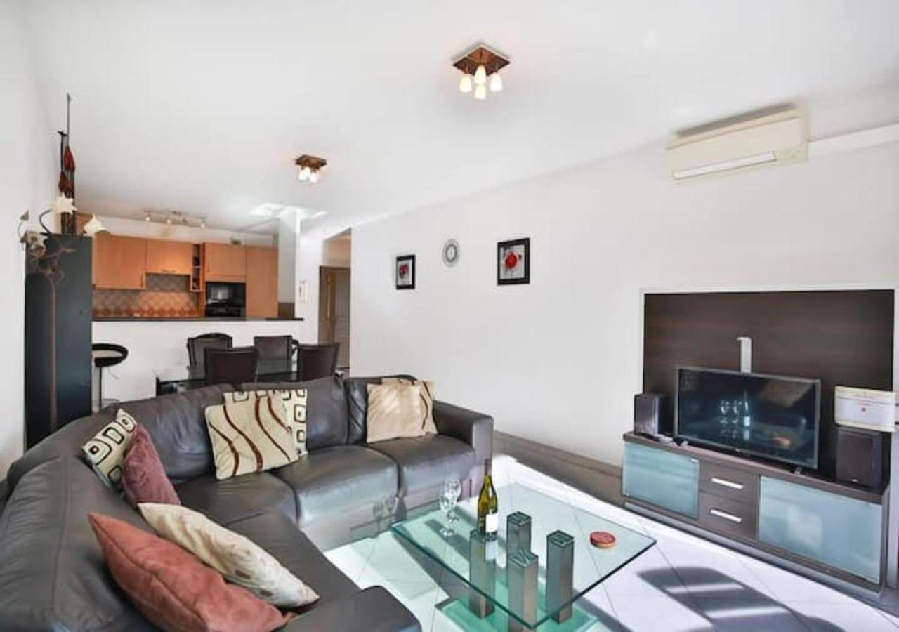 Charming Two-Bedroom Apartment With Balcony And Garage By The Marina Antibes Exteriör bild